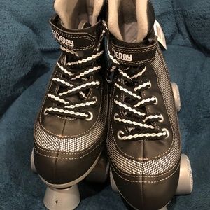 Kids size 4 Roller Skates Never Been Used